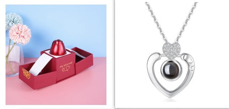 Cadeaux de Saint-Valentin Tendance : Boîte à Bijoux en Métal avec Rose et Collier