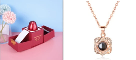 Cadeaux de Saint-Valentin Tendance : Boîte à Bijoux en Métal avec Rose et Collier